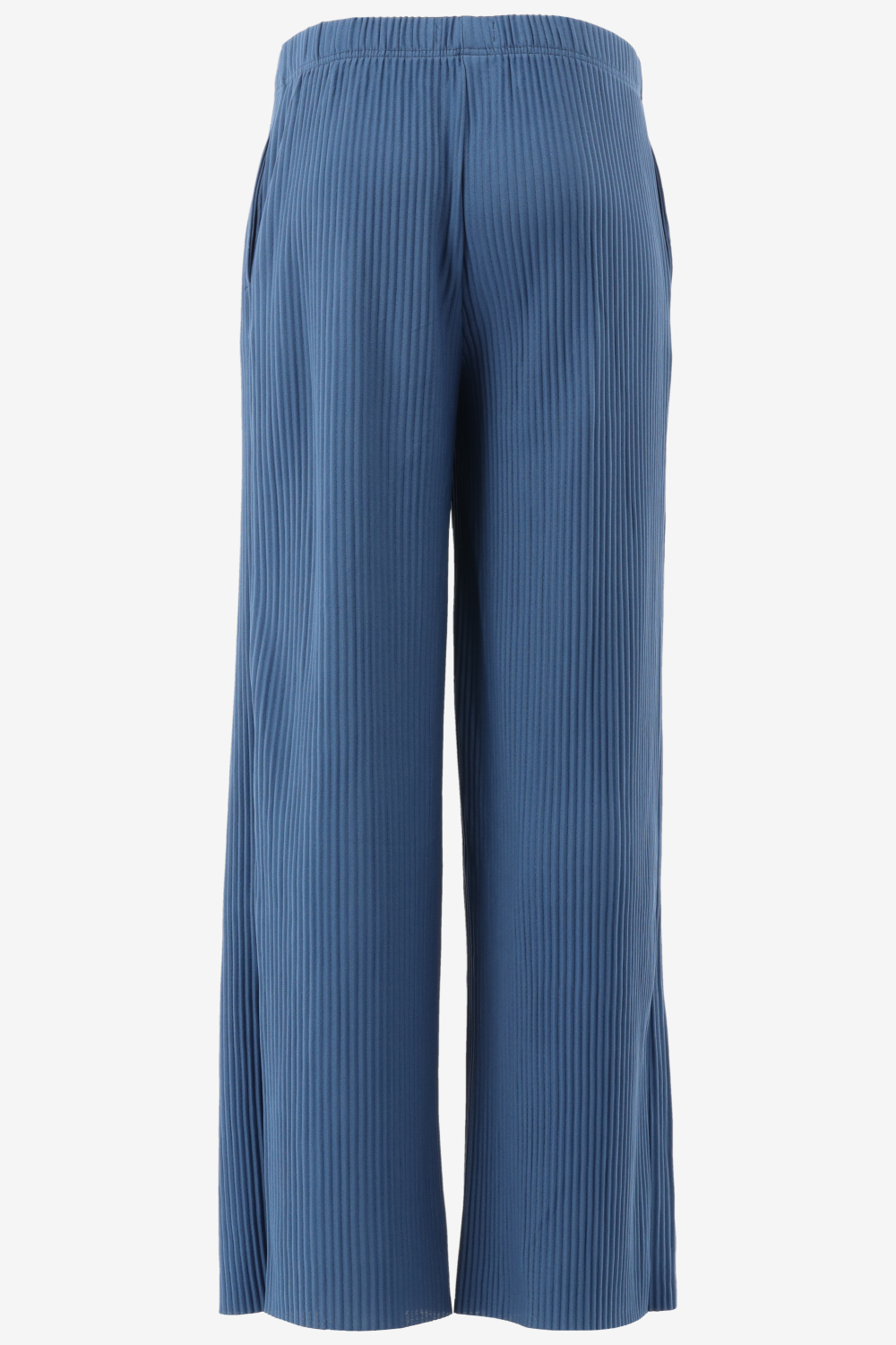 B.Young Loose Fit TRISSA