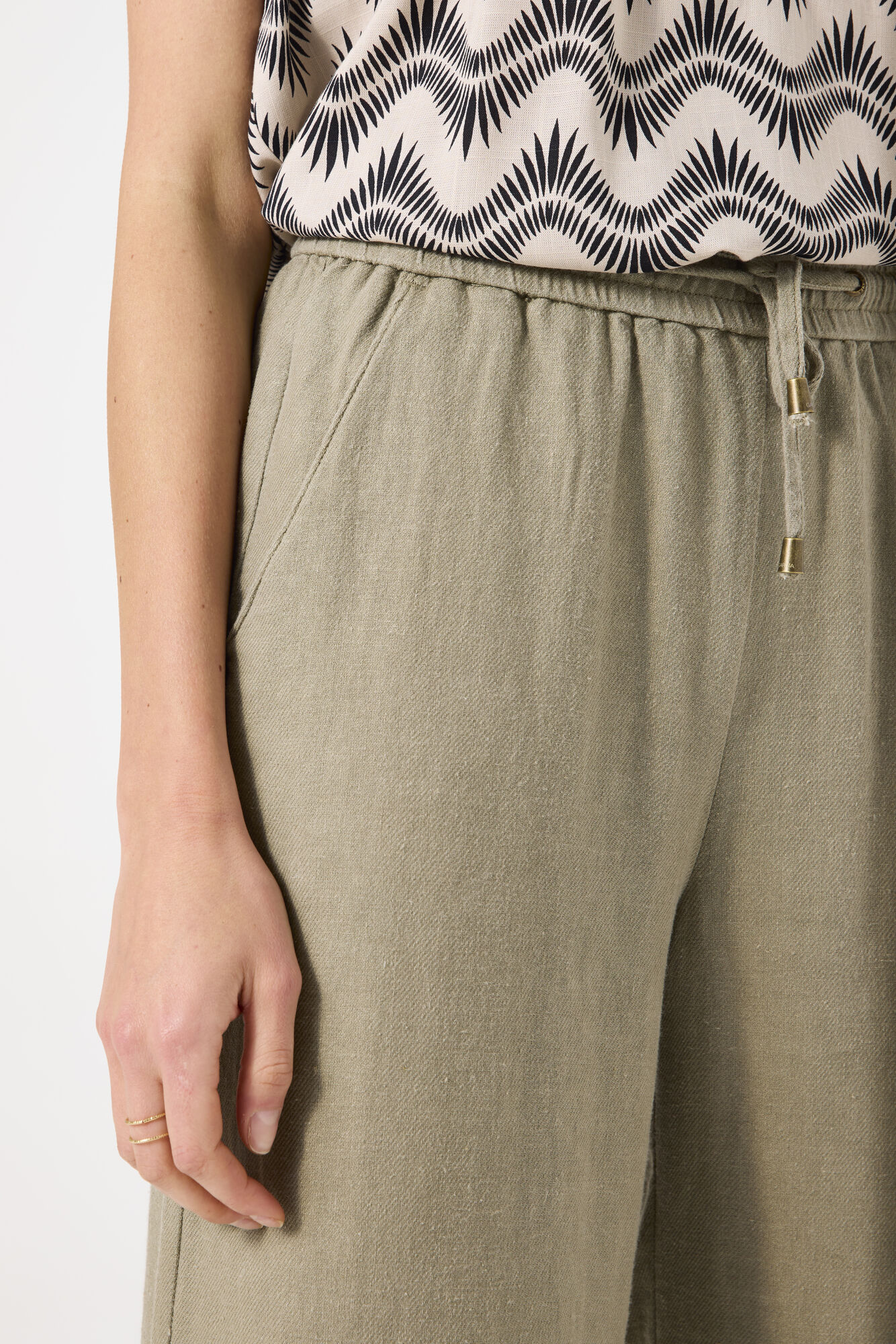 Garcia Loose Fit 