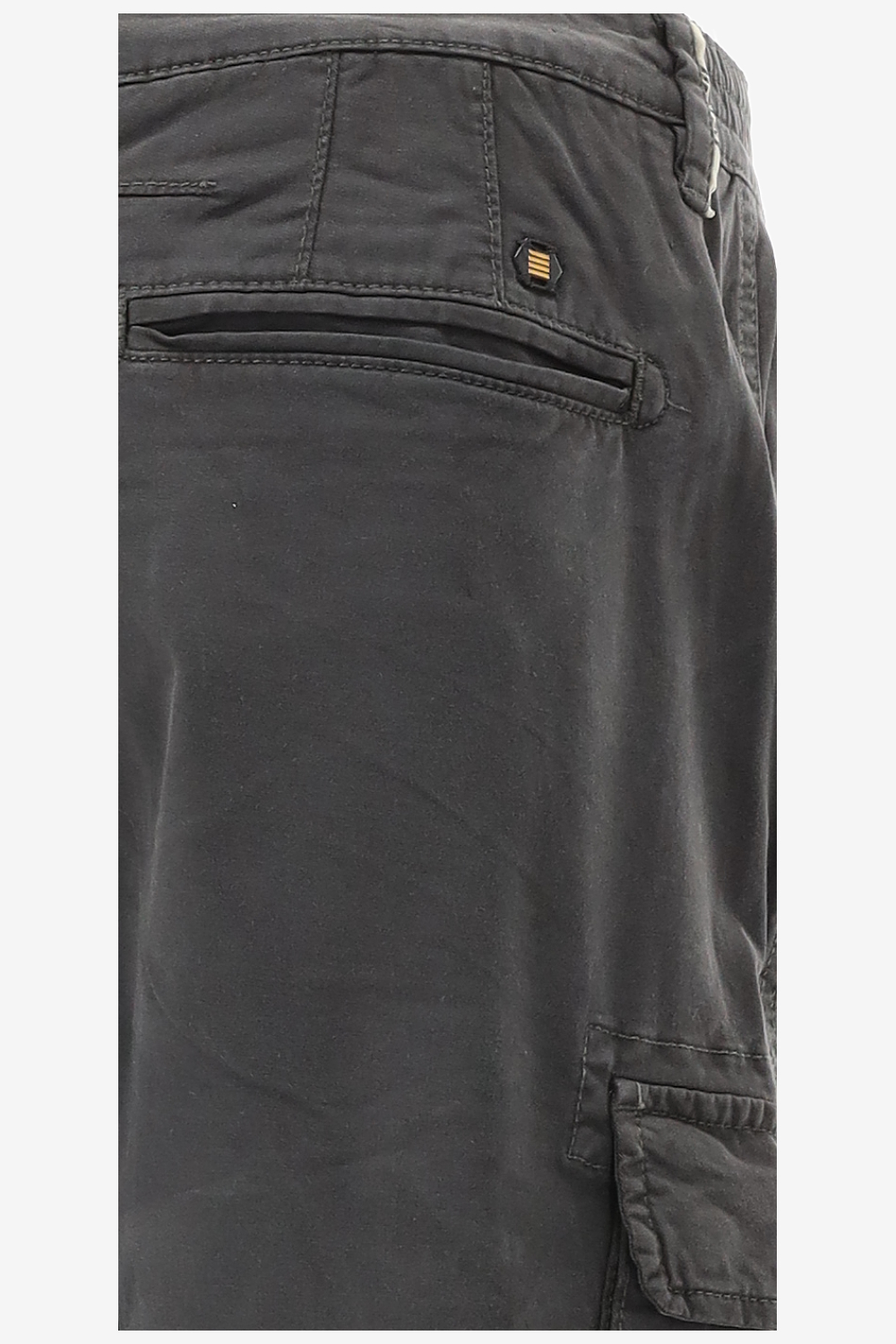 No Excess Short 