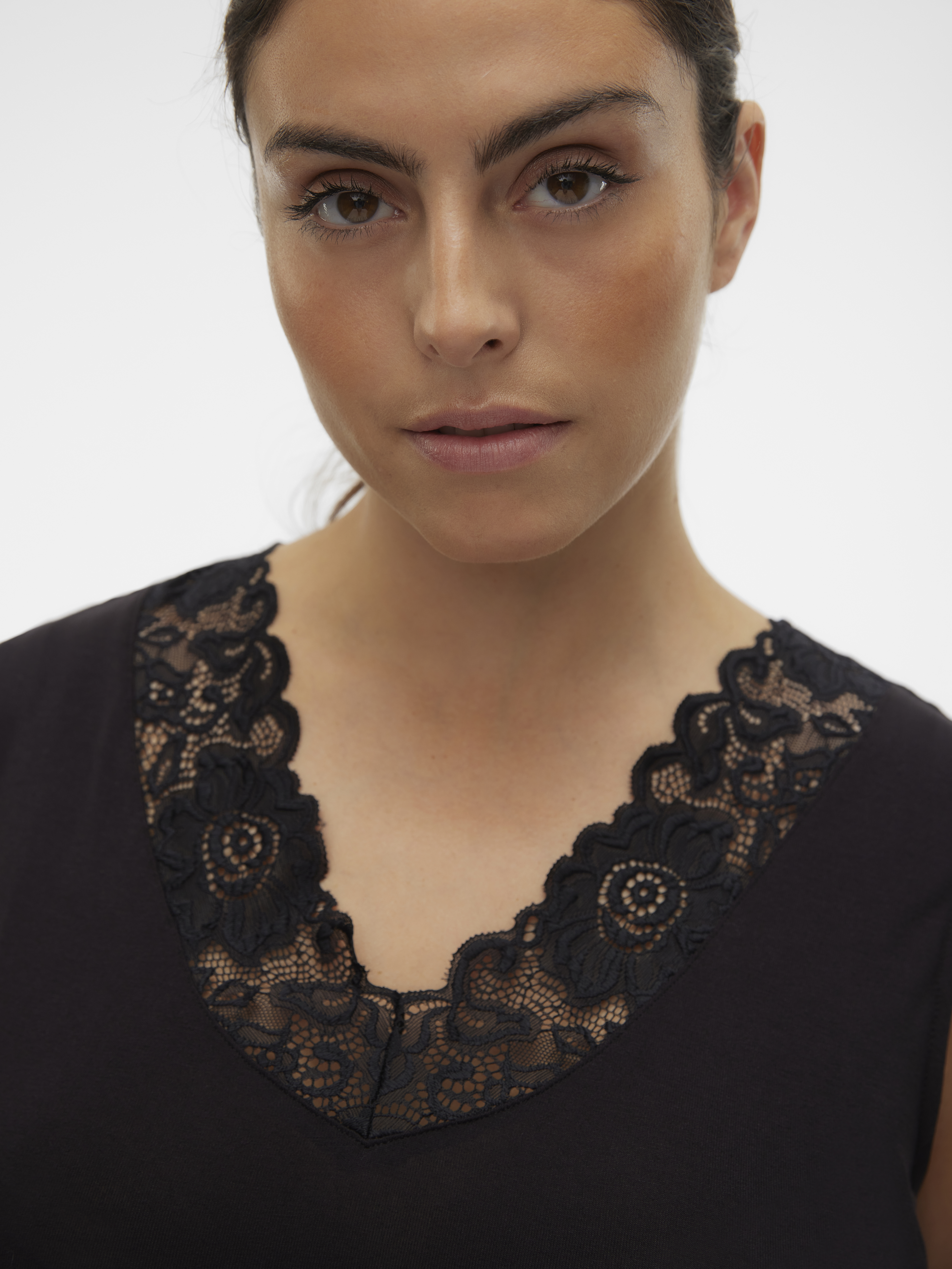 Vero Moda Curve Singlet CROSA 