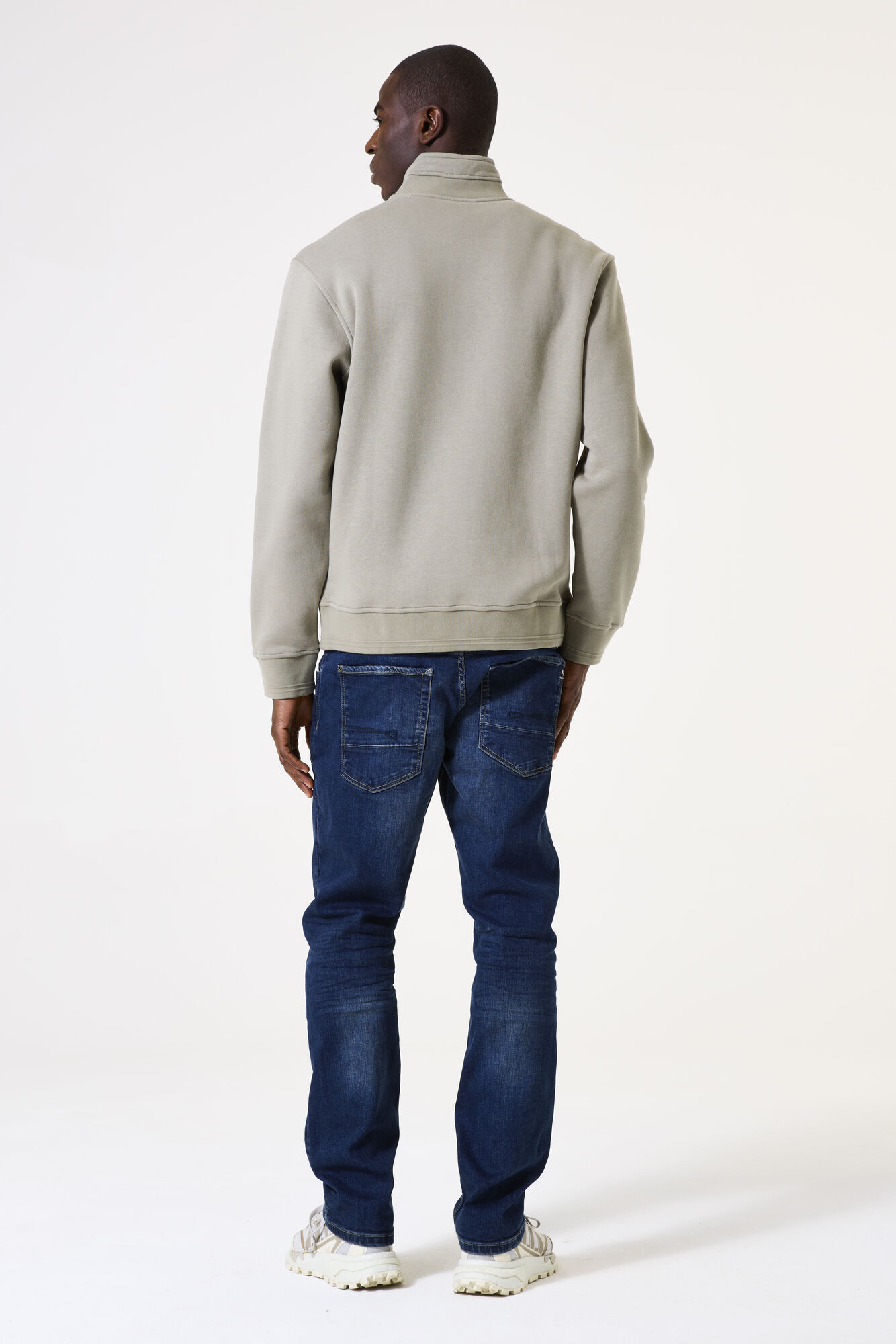 Garcia Sweater 