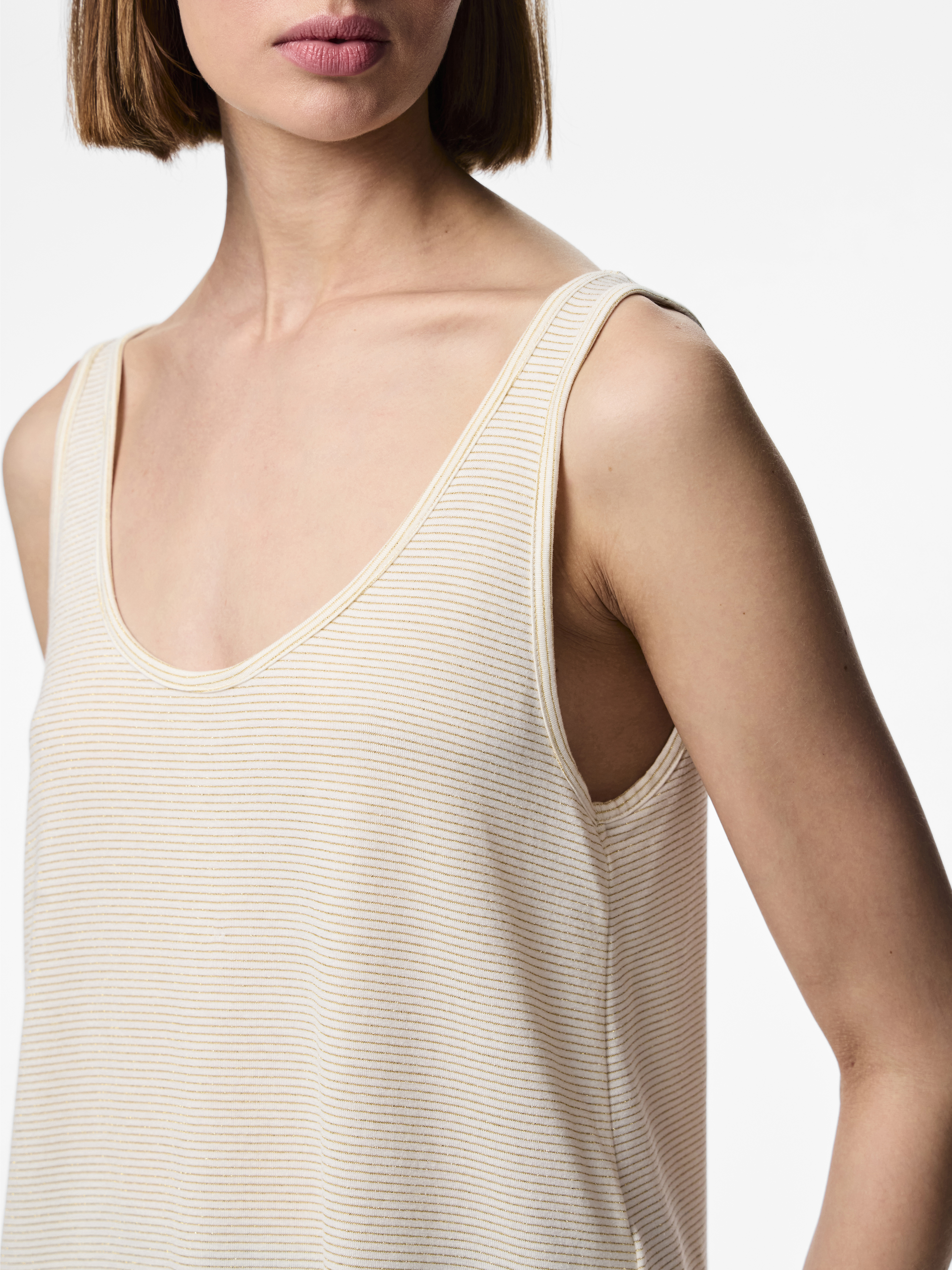 Pieces Top BILLO