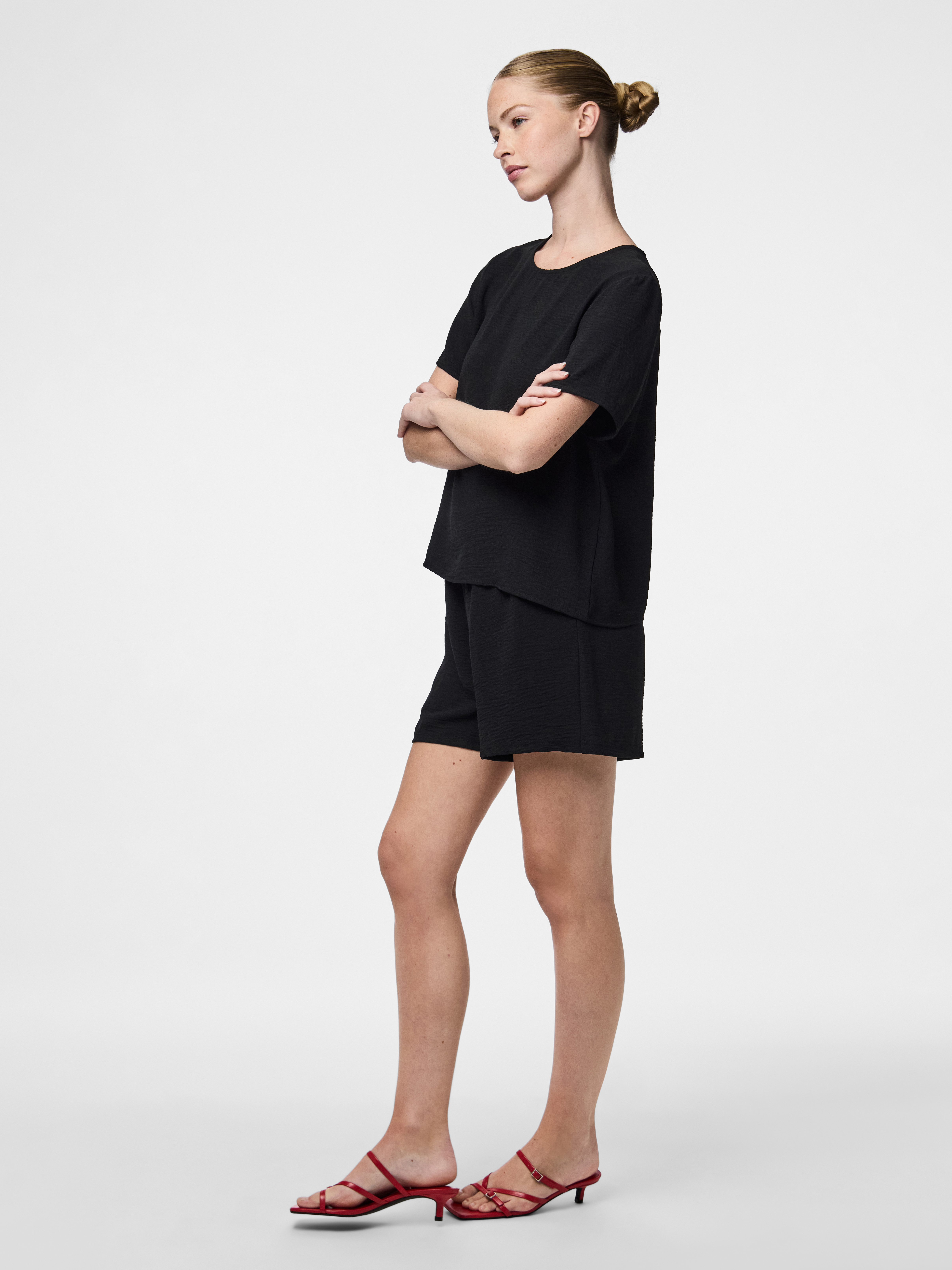 Pieces Short ANNA 
