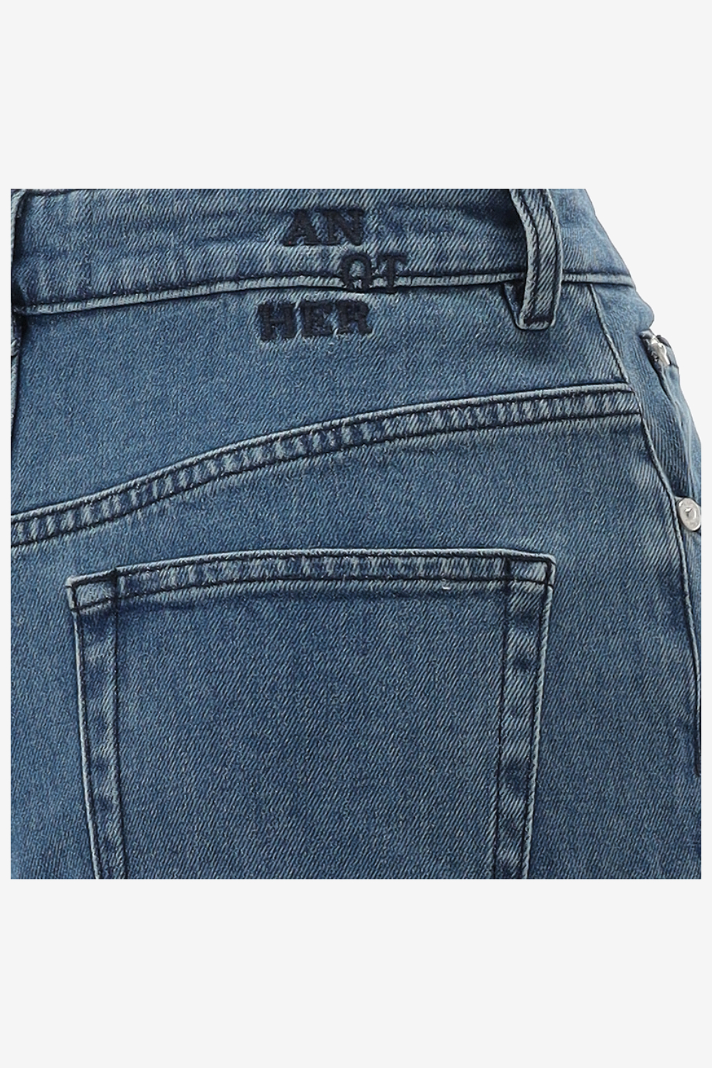 Another-Label Straight Fit MOORE